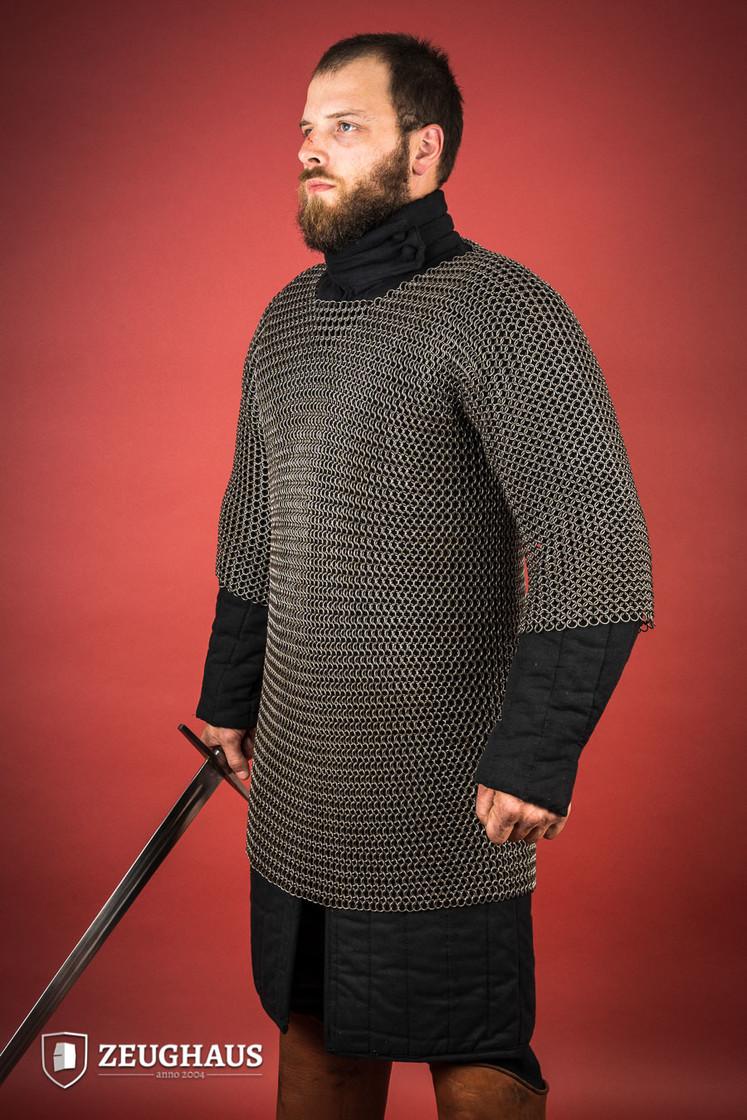 Chainmail Haubergeon Roundring 9mm Steel Oiled - Image 3