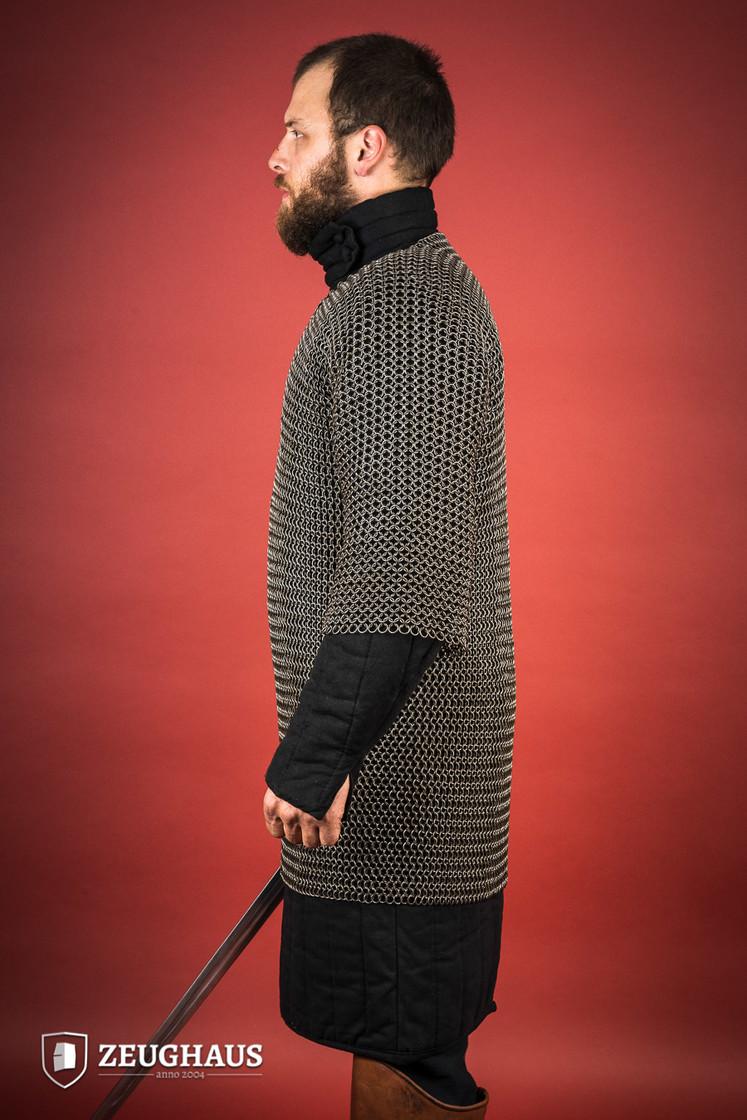 Chainmail Haubergeon Roundring 9mm Steel Oiled - Image 4