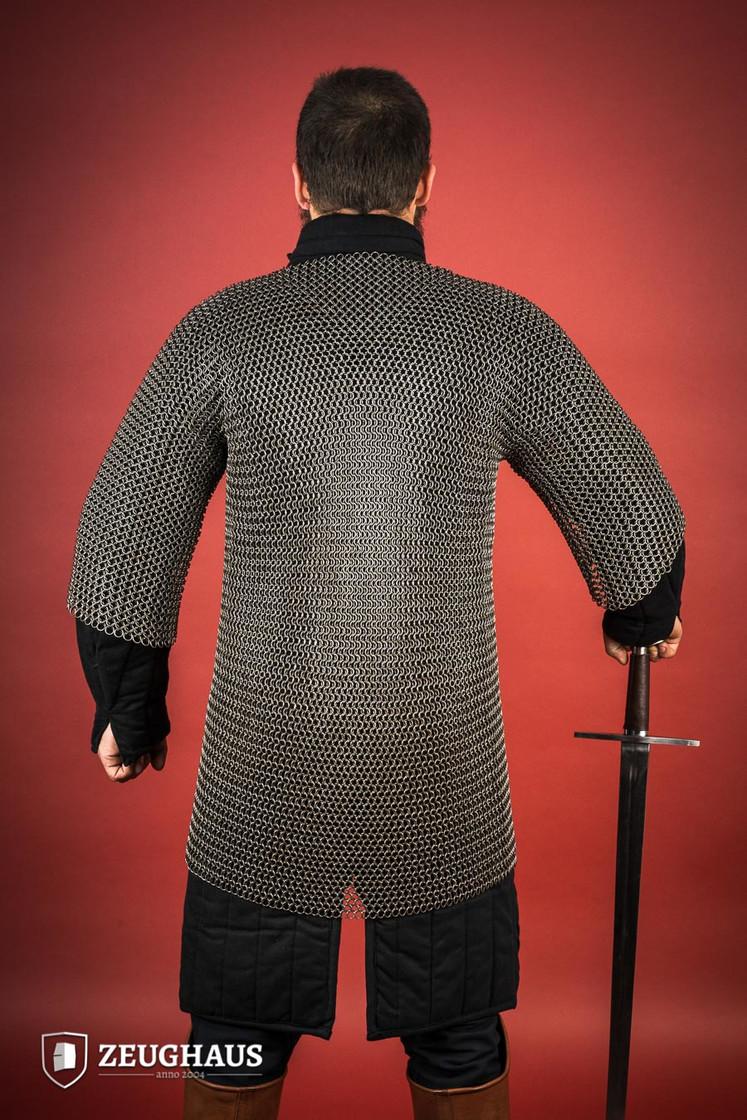 Chainmail Haubergeon Roundring 9mm Steel Oiled - Image 5