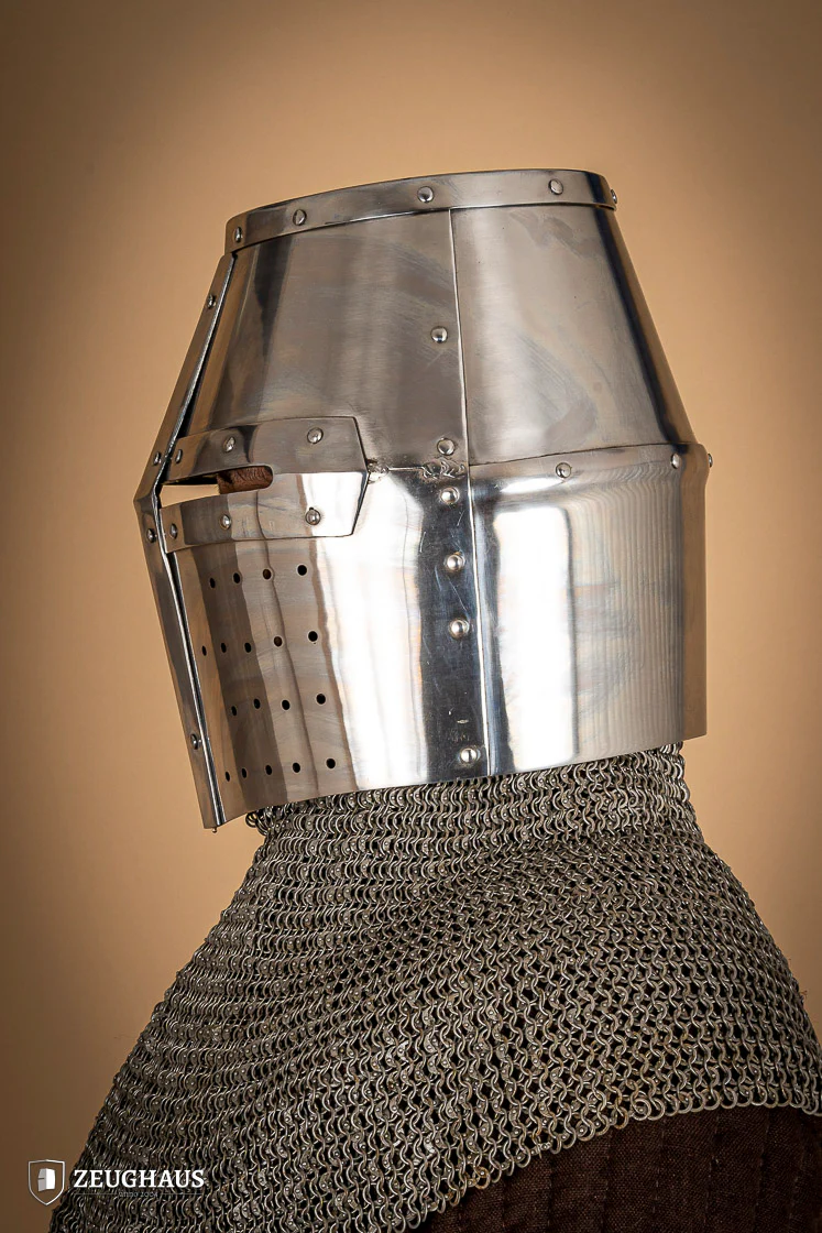 Crusader Great Helmet 1,6mm Polished - Image 4