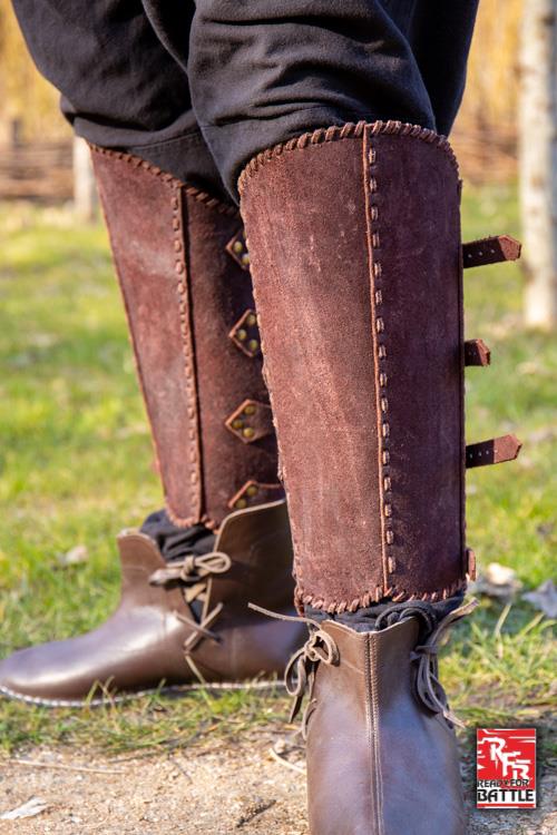 Ready for Battle Greaves Veteran Brown - Image 4